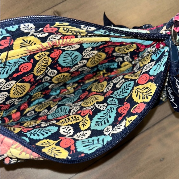 Vera Bradley Happy Snails Clare Crossbody Bag - Picture 3 of 7